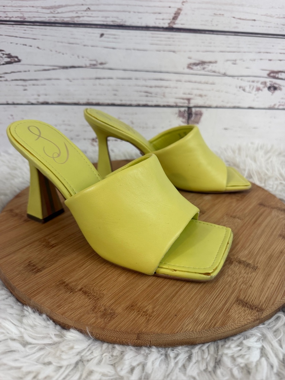 Sam Edelman Carmen Lime Yellow Green Leather Square Toe Mule Heels Sandals Sz 8